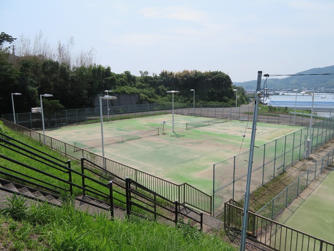 芸西村憩ヶ丘運動公園テニスコート